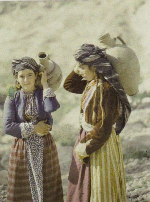 Albert Khan Autochromes (8).jpg